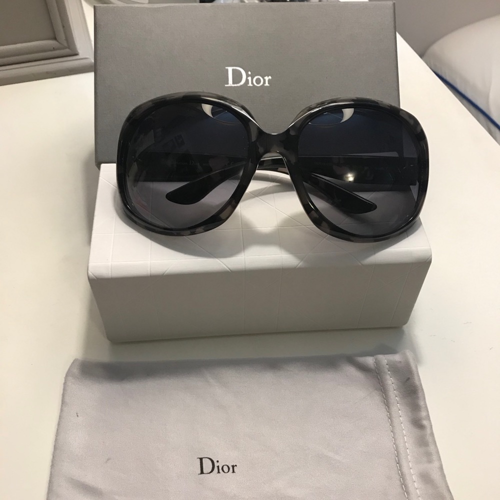 Dior glossy 1 05yhd 62-20 125 sunglasses